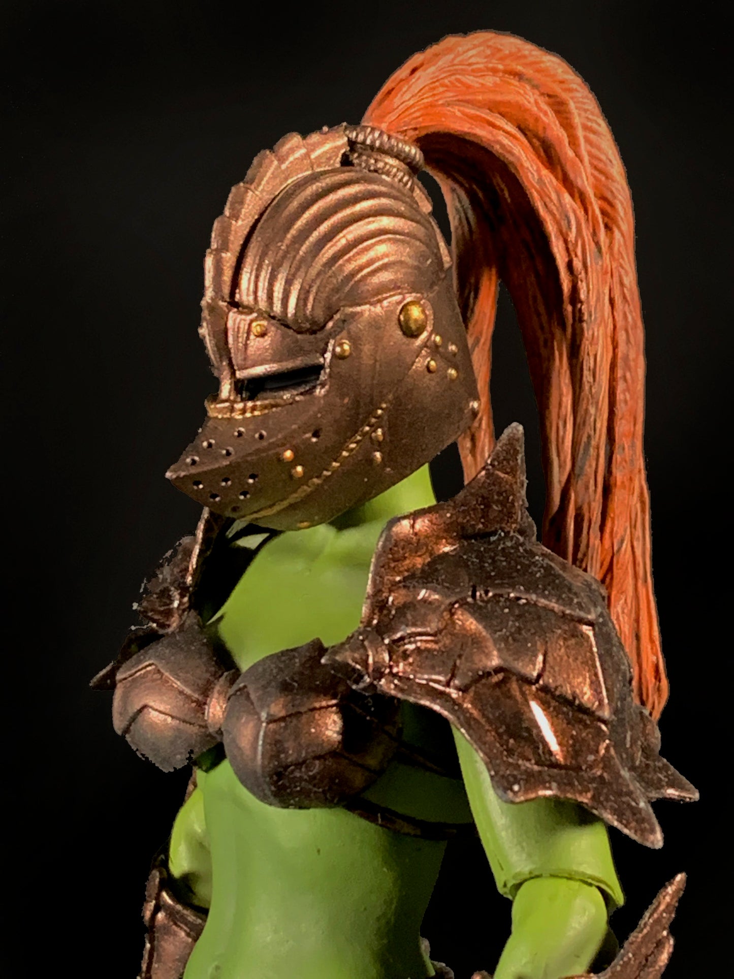 Mythic Legions War of the Aetherblade Forge Founder Deluxe Female Orc Builder