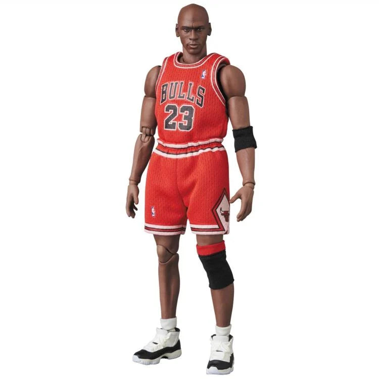 Mafex Michael Jordan No.100(Dinged Box)