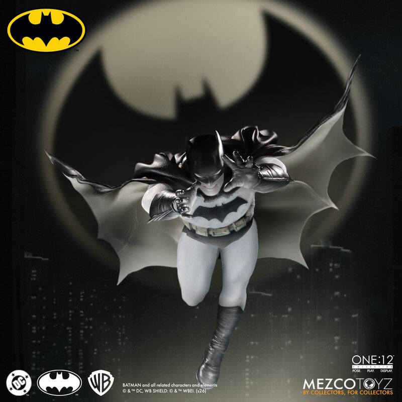 Mezco One:12 Collective Batman Year One PREORDER