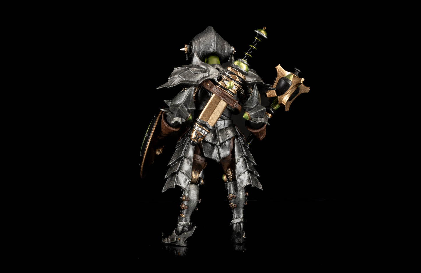 Mythic Legions The Roleplaying Game Malignant Paladin/Cleric Deluxe Action Figure PREORDER