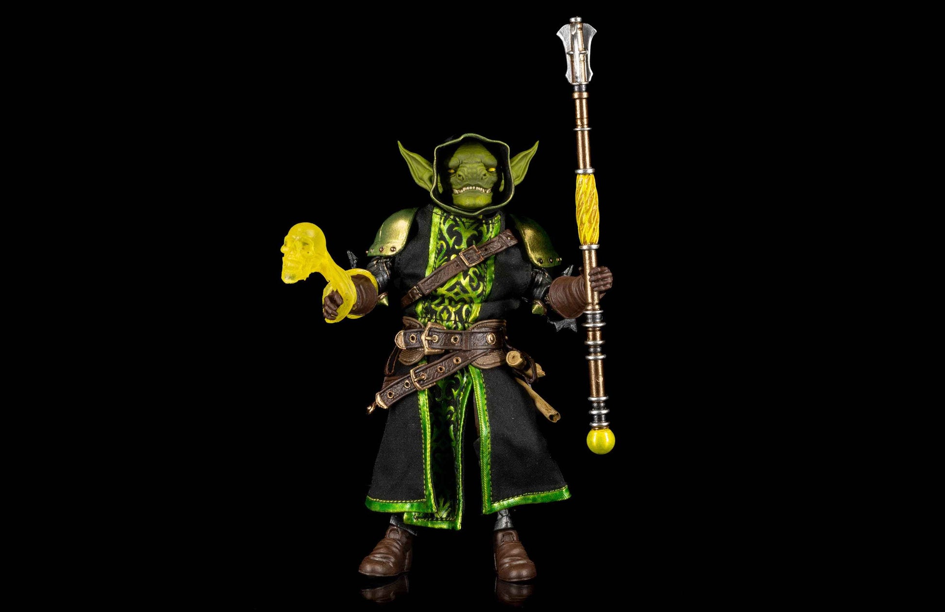 Mythic Legions The Roleplaying Game Malignant Paladin/Cleric Deluxe Action Figure PREORDER