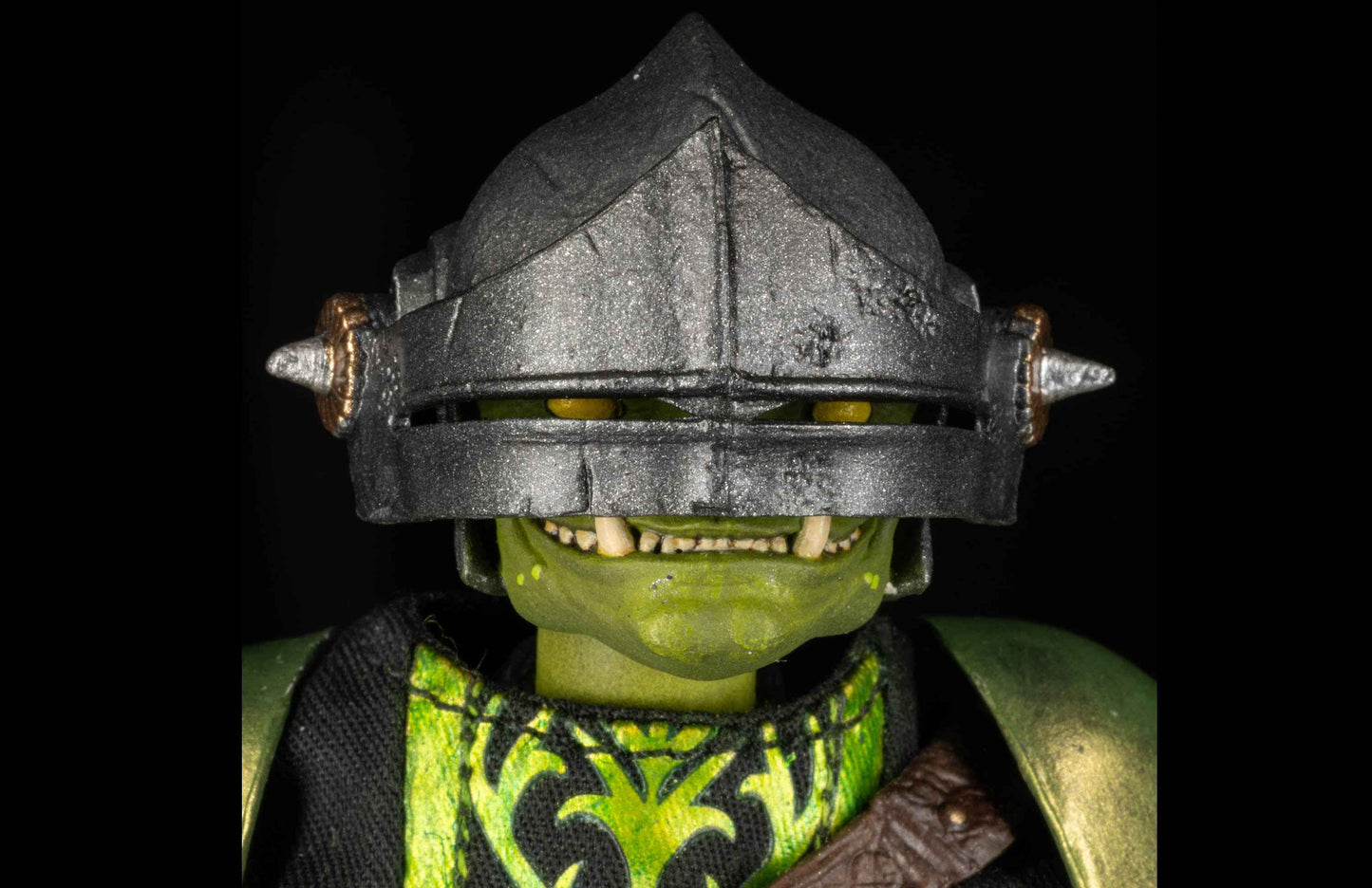 Mythic Legions The Roleplaying Game Malignant Paladin/Cleric Deluxe Action Figure PREORDER