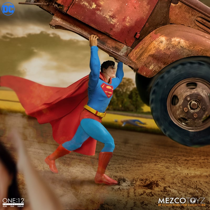 Mezco One:12 Collective - Superman - Man of Steel Edition