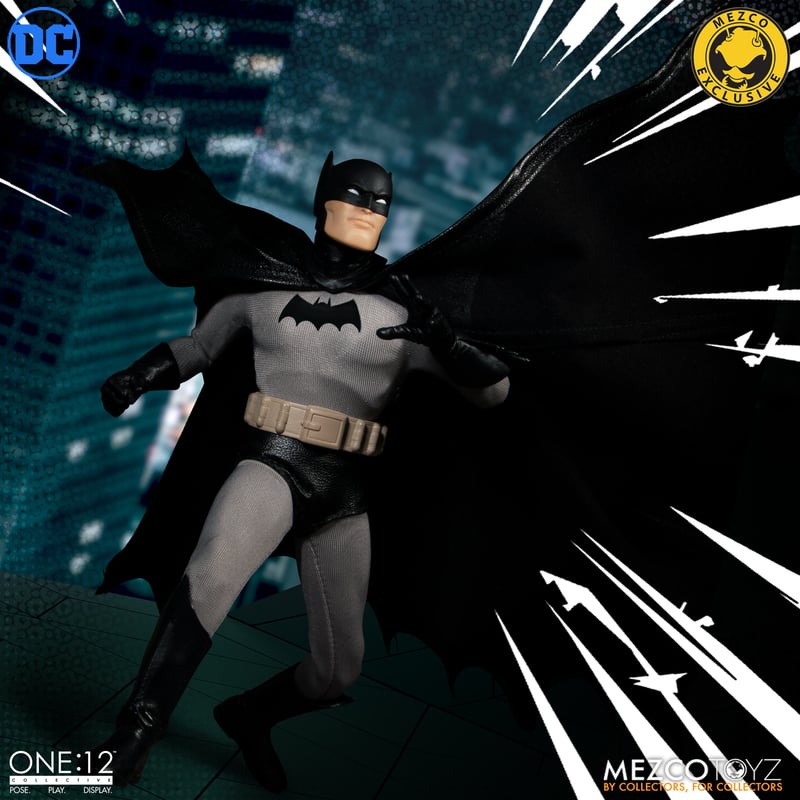 Mezco One:12 Collective - Golden Age Batman: Caped Crusader Edition