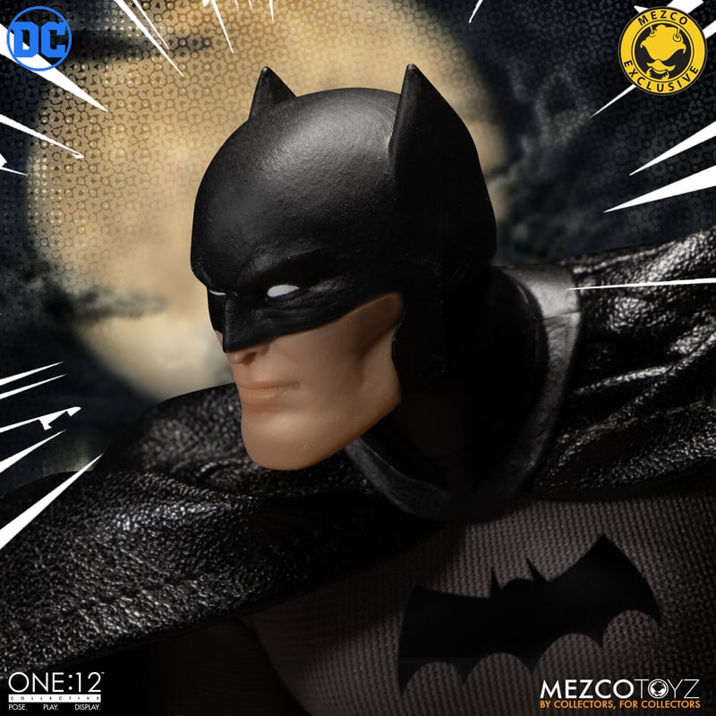 Mezco One:12 Collective - Golden Age Batman: Caped Crusader Edition