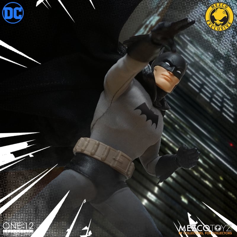 Mezco One:12 Collective - Golden Age Batman: Caped Crusader Edition