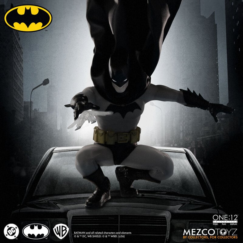 Mezco One:12 Collective Batman Year One PREORDER