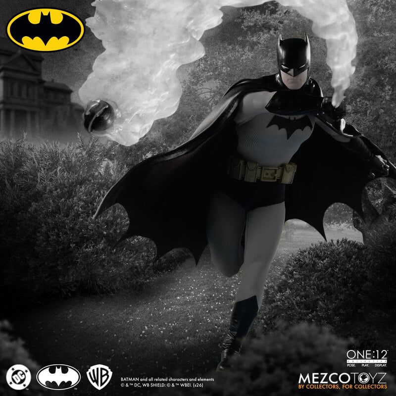 Mezco One:12 Collective Batman Year One PREORDER