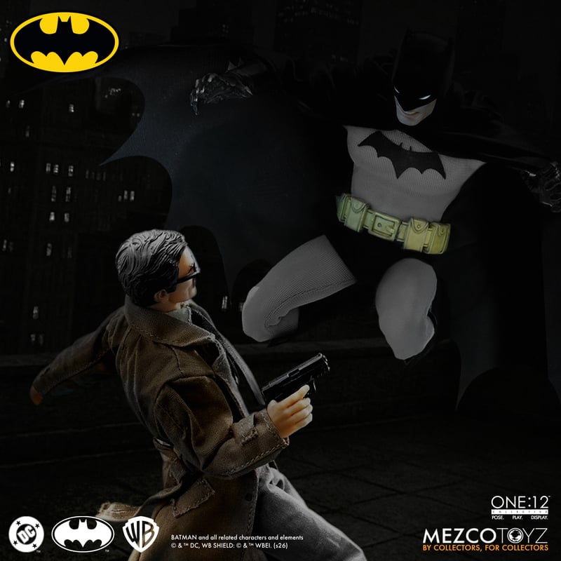Mezco One:12 Collective Batman Year One PREORDER
